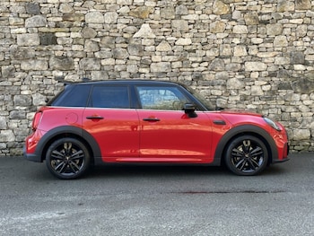 Used MINI Hatch 2022 for sale - 78670551: Photo