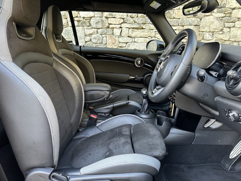 Used MINI Convertible 2022 for sale - 77778621: Photo 11