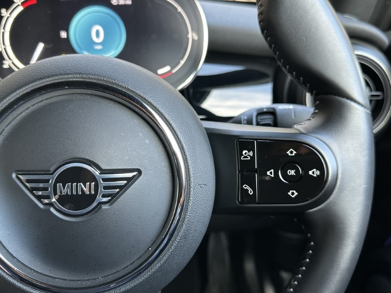 Used MINI Convertible 2022 for sale - 77778621: Photo 18