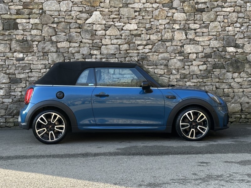 Used MINI Convertible 2022 for sale - 77778621: Photo 29