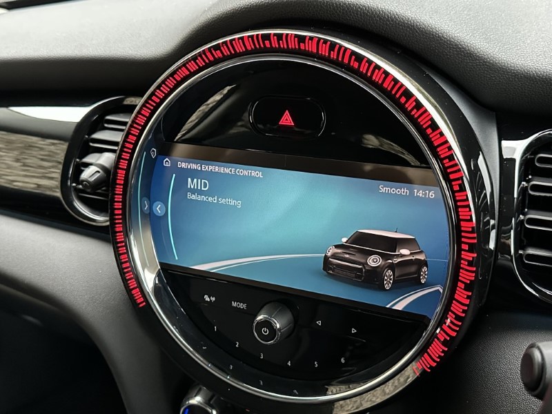 Used MINI Hatch 2022 for sale - 76982352: Photo 24