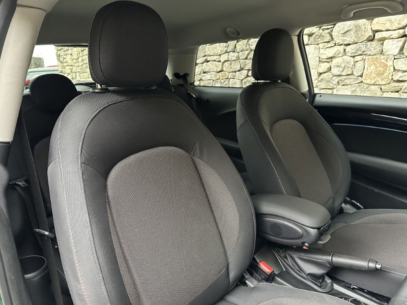 Used MINI Hatch 2022 for sale - 76982352: Photo 54