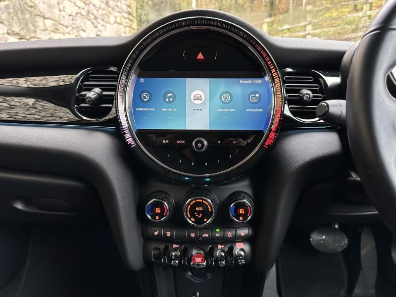 Used MINI Hatch 2022 for sale - 76982352: Photo 8