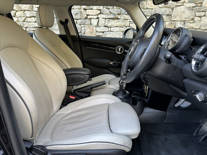 Used MINI Hatch 2018 for sale - 77628958: Photo 11