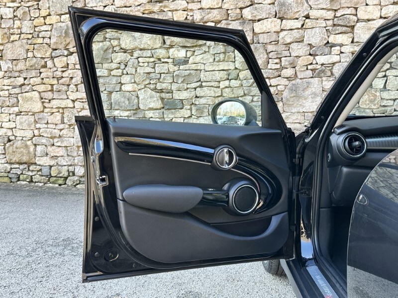 Used MINI Hatch 2018 for sale - 77628958: Photo 26