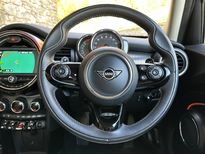 Used MINI Hatch 2018 for sale - 77628958: Photo 5