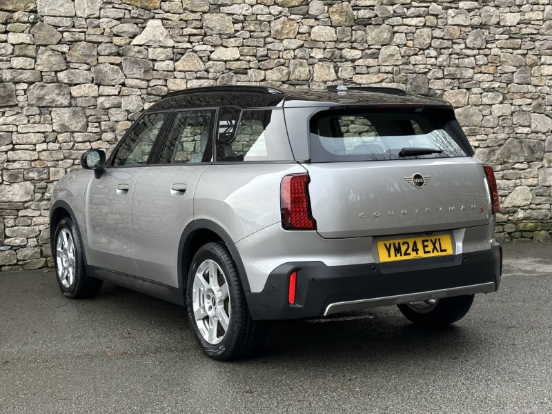 Used MINI Countryman 2024 for sale - 76982501: Photo 2