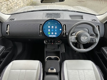 Used MINI Countryman 2024 for sale - 76982501: Photo