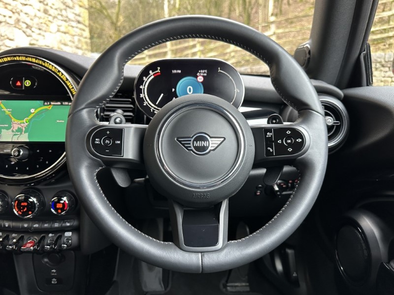 Used MINI Convertible 2023 for sale - 77515957: Photo 15