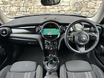 Used MINI Hatch 2022 for sale - 79407623: Photo