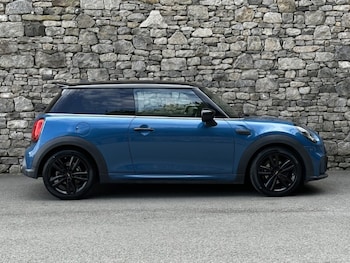 Used MINI Hatch 2021 for sale - 79429534: Photo