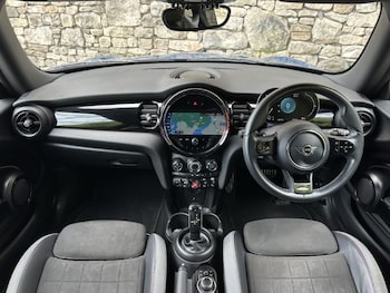 Used MINI Hatch 2021 for sale - 79429534: Photo