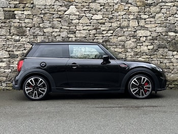Used MINI Hatch 2021 for sale - 77975597: Photo