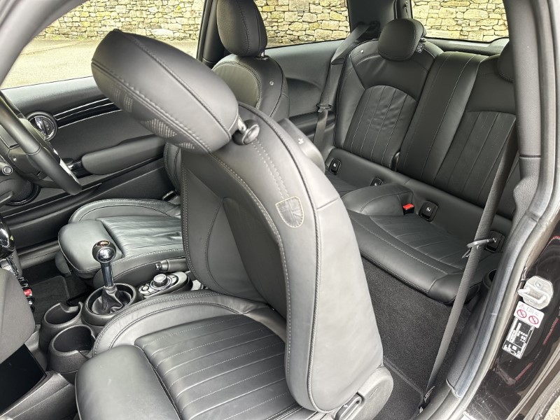 Used MINI Hatch 2021 for sale - 77975597: Photo 40