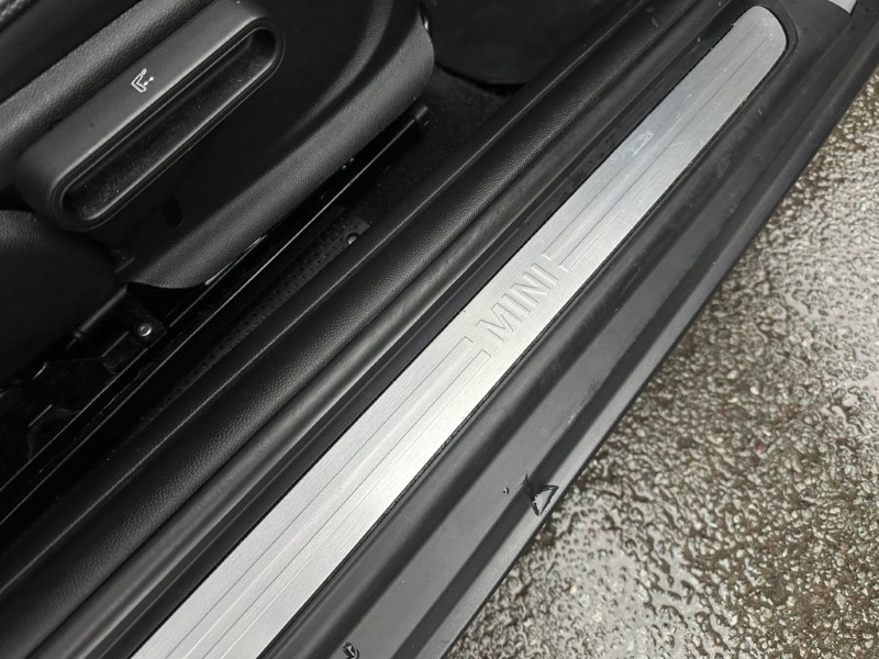 Used MINI Hatch 2020 for sale - 76982481: Photo 53