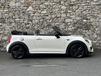 Used MINI Convertible 2020 for sale - 79672670: Photo