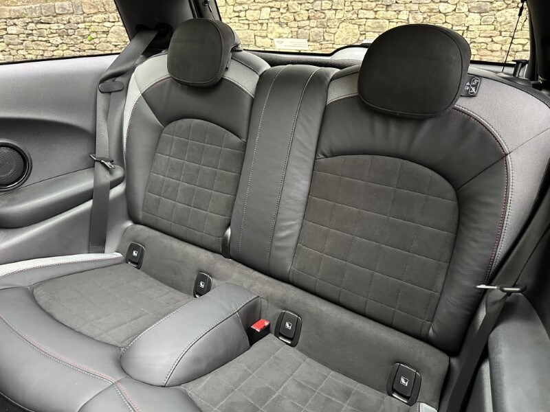 Used MINI Hatch 2022 for sale - 77001329: Photo 12