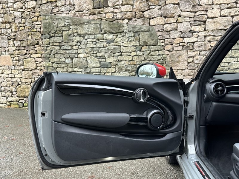 Used MINI Hatch 2022 for sale - 77001329: Photo 28