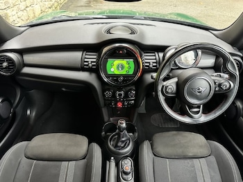 Used MINI Hatch 2020 for sale - 76982093: Photo