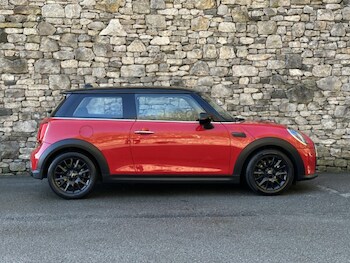 Used MINI Hatch 2022 for sale - 77742707: Photo