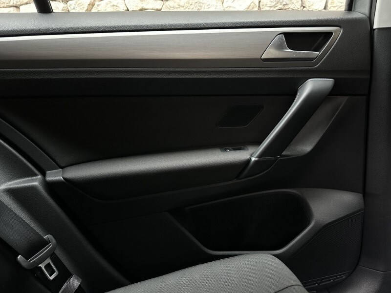 Used Volkswagen Golf SV 2017 for sale - 77093879: Photo 37