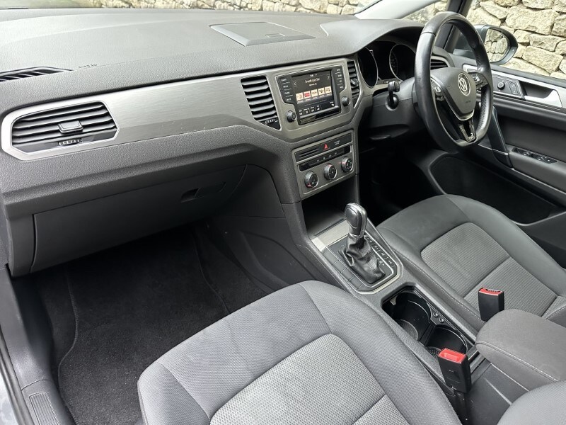 Used Volkswagen Golf SV 2017 for sale - 77093879: Photo 8