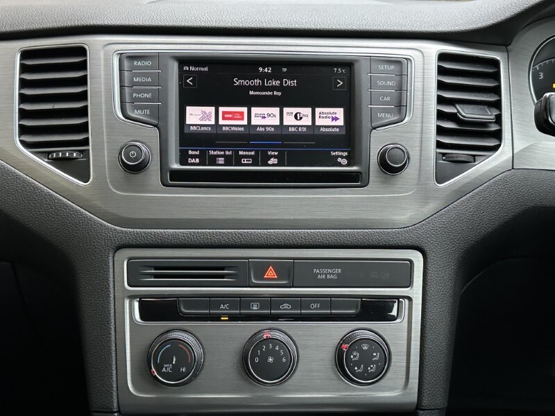 Used Volkswagen Golf SV 2017 for sale - 77093879: Photo 9