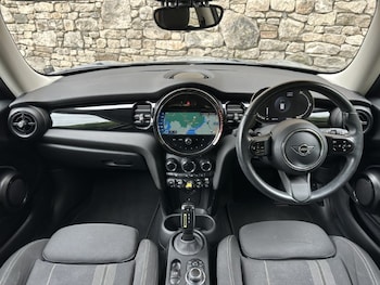 Used MINI Hatch 2022 for sale - 79333192: Photo