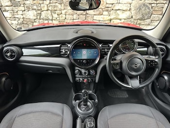 Used MINI Hatch 2022 for sale - 79322397: Photo