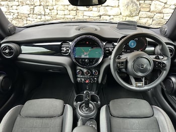 Used MINI Hatch 2022 for sale - 79322401: Photo