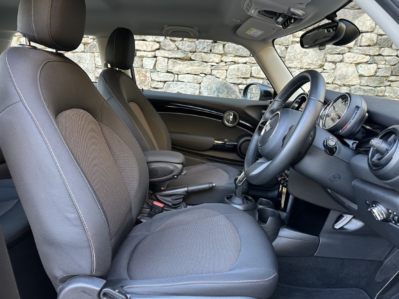 Used MINI Hatch 2022 for sale - 76981323: Photo 11