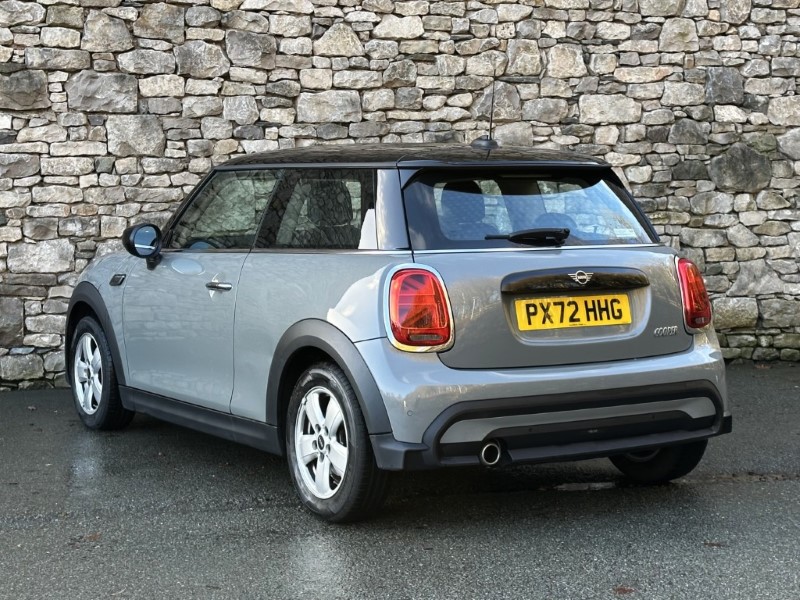 Used MINI Hatch 2022 for sale - 76981323: Photo 2