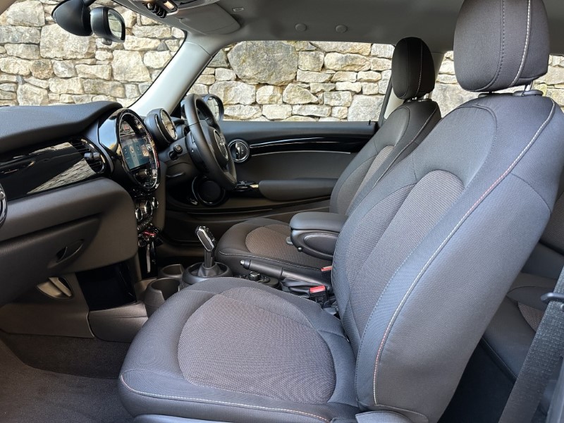 Used MINI Hatch 2022 for sale - 76981323: Photo 29