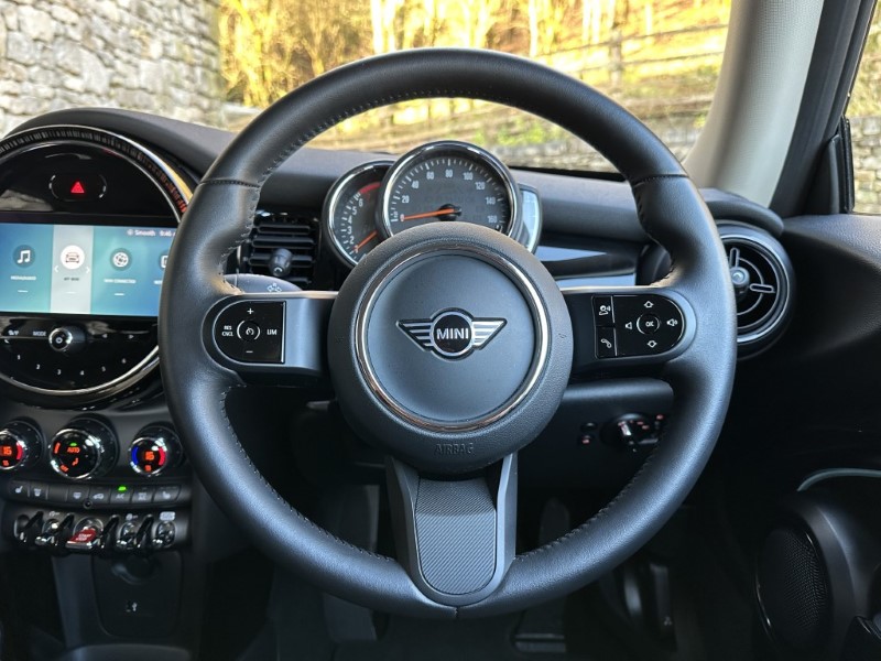 Used MINI Hatch 2022 for sale - 76981323: Photo 5