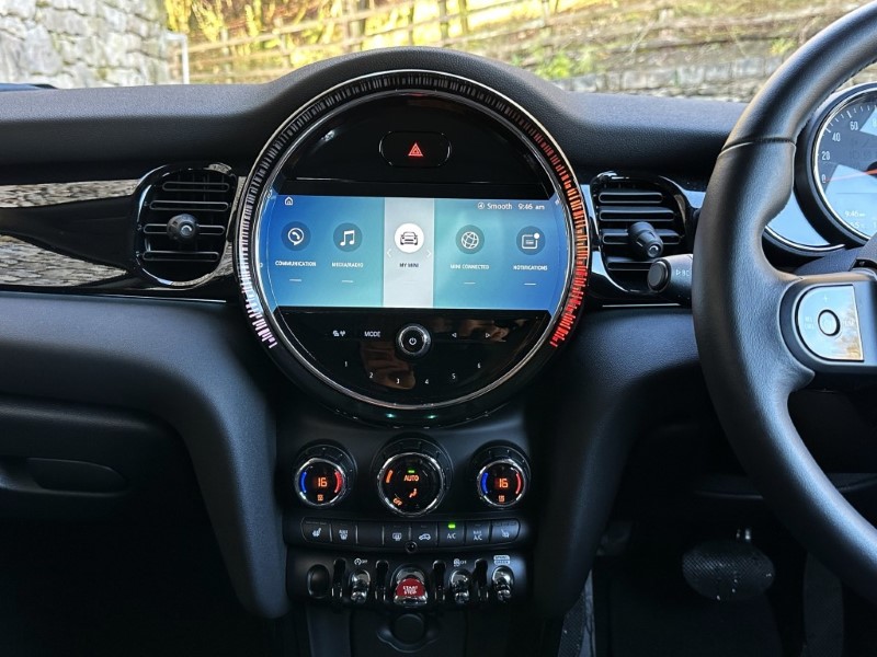 Used MINI Hatch 2022 for sale - 76981323: Photo 8