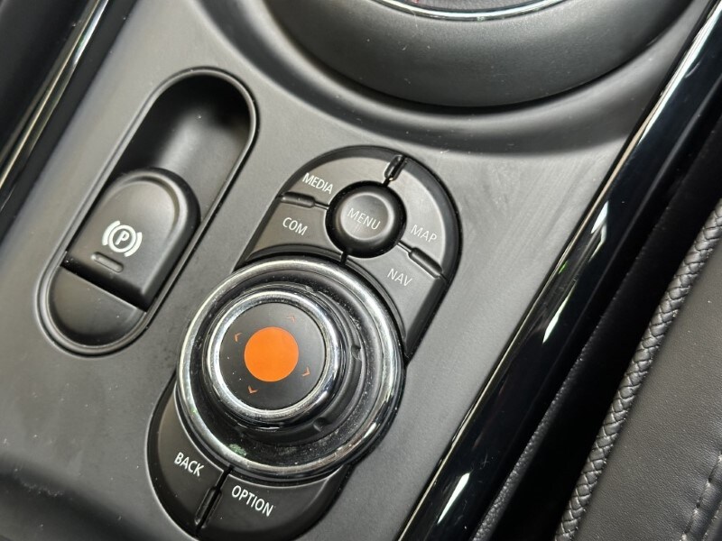 Used MINI Clubman 2019 for sale - 76981100: Photo 21