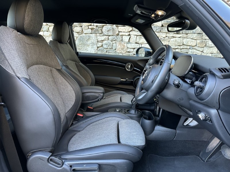 Used MINI Hatch 2022 for sale - 76981841: Photo 11