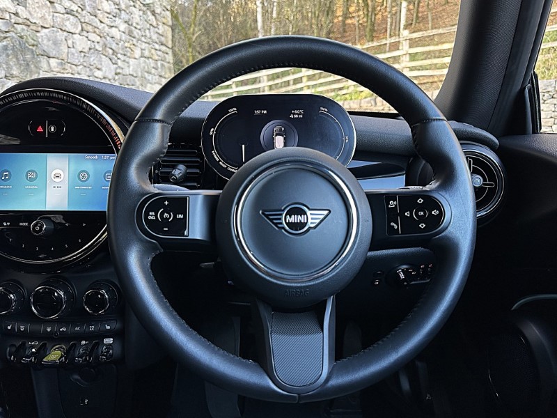 Used MINI Hatch 2022 for sale - 76981841: Photo 5