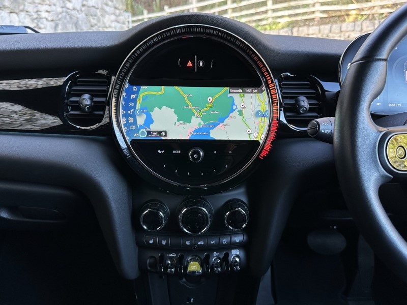 Used MINI Hatch 2022 for sale - 76981841: Photo 8