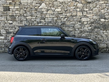 Used MINI Hatch 2023 for sale - 79007807: Photo