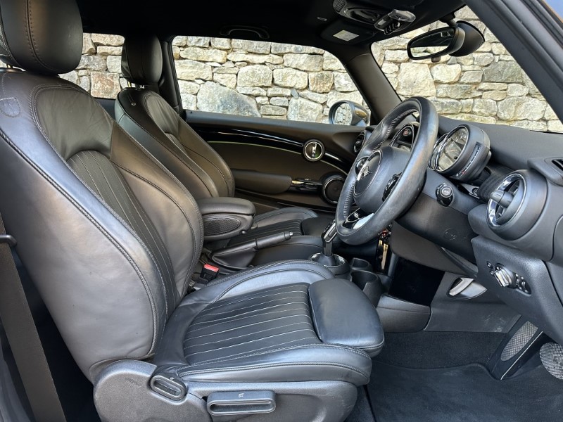 Used MINI Hatch 2019 for sale - 76981292: Photo 12