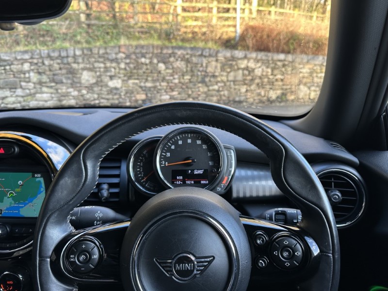 Used MINI Hatch 2019 for sale - 76981292: Photo 61