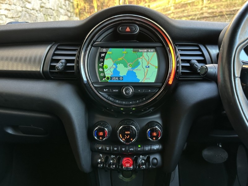 Used MINI Hatch 2019 for sale - 76981292: Photo 9