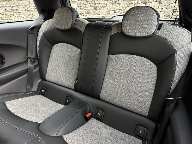 Used MINI Hatch 2022 for sale - 77965423: Photo 12