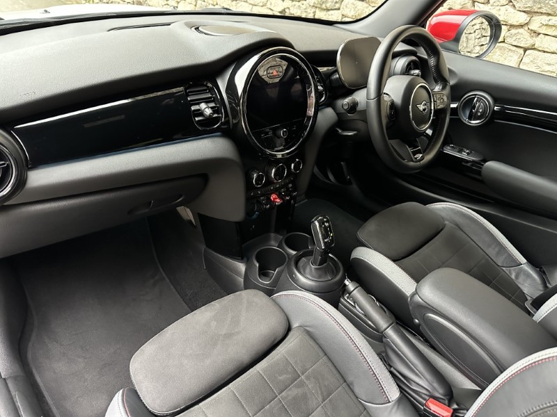 Used MINI Hatch 2022 for sale - 77431304: Photo 7