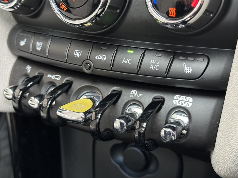 Used MINI Hatch 2023 for sale - 76982502: Photo 23