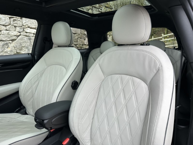 Used MINI Hatch 2023 for sale - 76982502: Photo 35