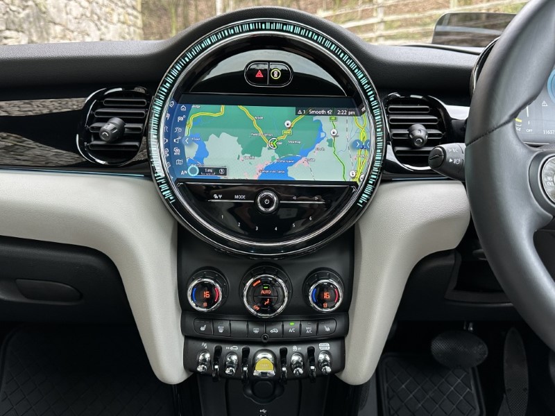 Used MINI Hatch 2023 for sale - 76982502: Photo 8