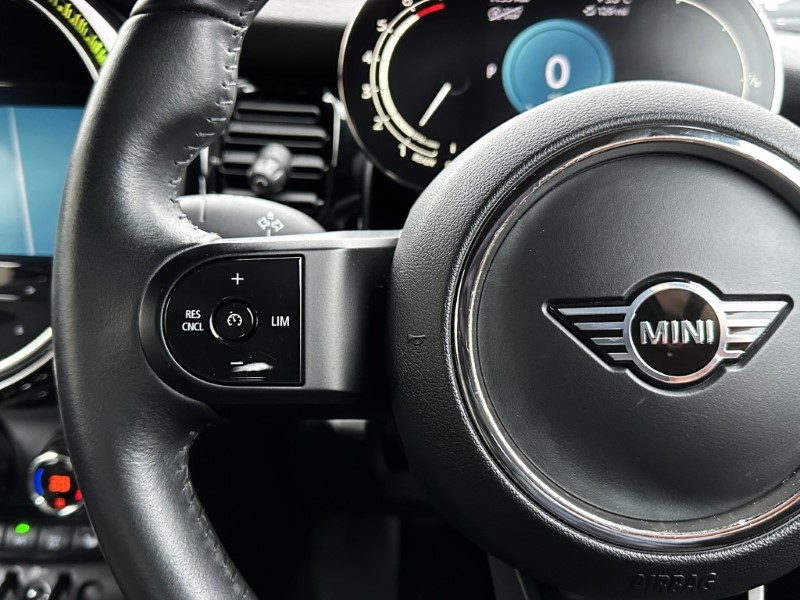 Used MINI Convertible 2021 for sale - 77640876: Photo 17