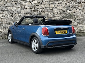 Used MINI Convertible 2021 for sale - 77640876: Photo